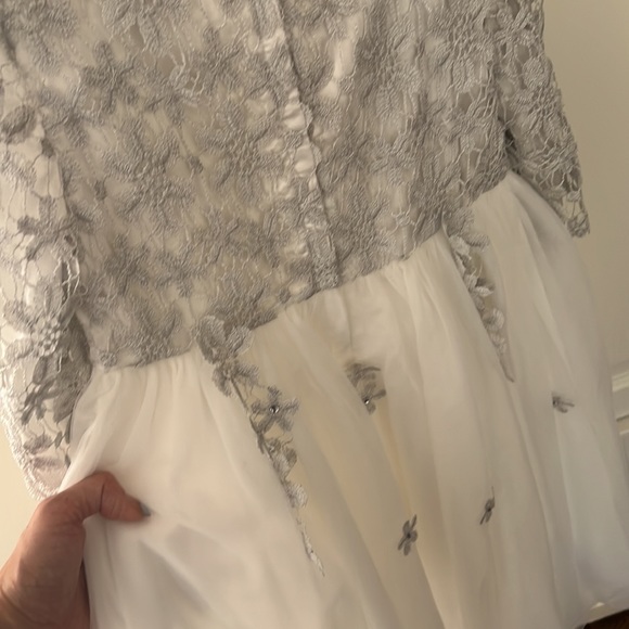 blink blank white dress for girl age 5-6 - Picture 3 of 4